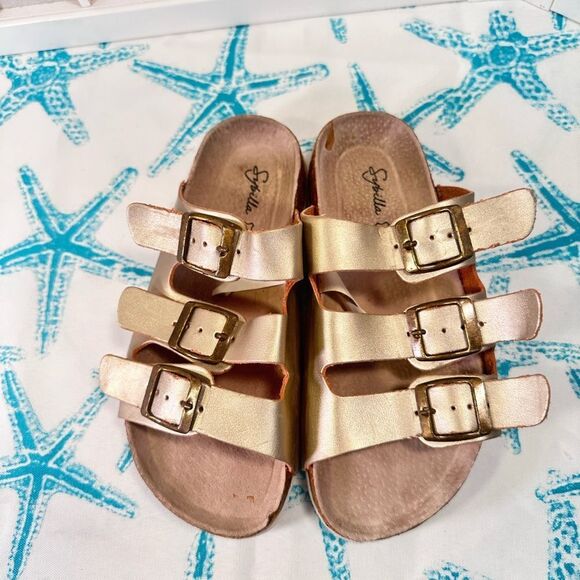Sandals - Picture 1 of 8